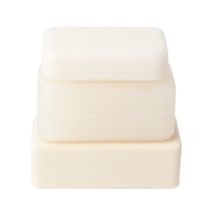 Paraffin wax with 1–2%, 2–4%, and 4–5% oil content for industrial and candle applications.